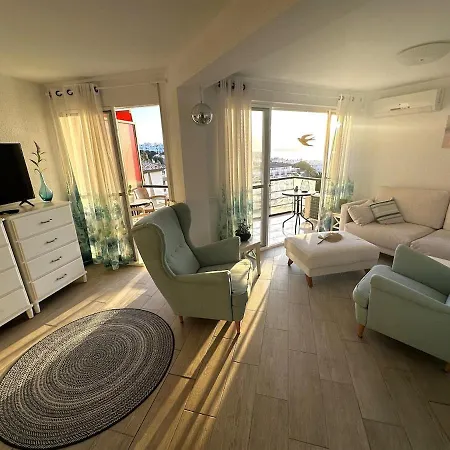 Marvelous Sea & Garden View, Near Carihuela Torremolinos